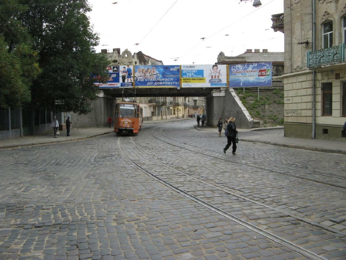 Смарт Квартира В Центрі Для Пари - 5 Хв Від Оперного Театру リヴィウ エクステリア 写真